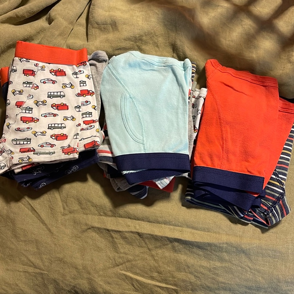 15 pairs of Cat and Jack boxers